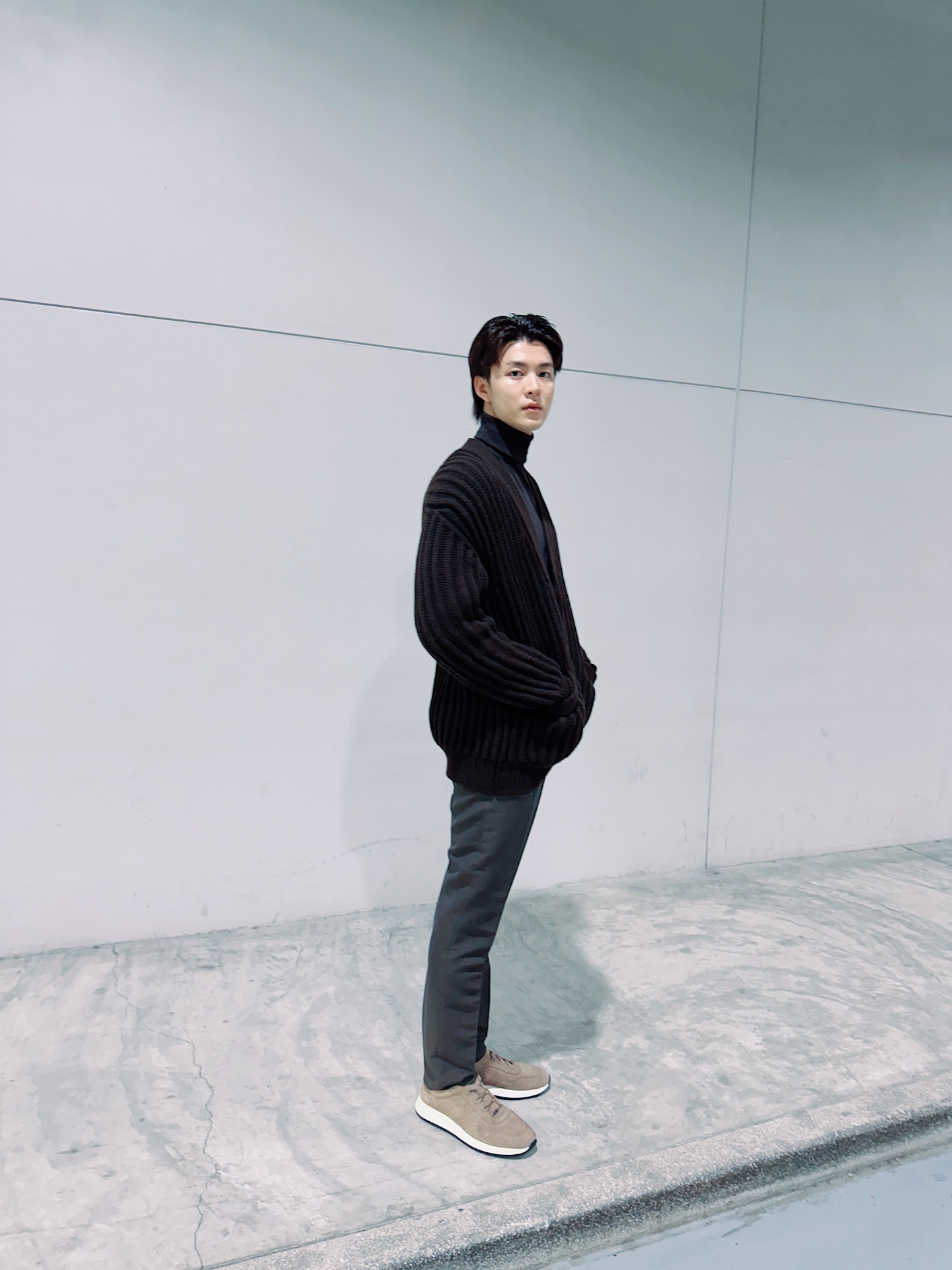 มีน - นิชคุณ ขจรบริรักษ์