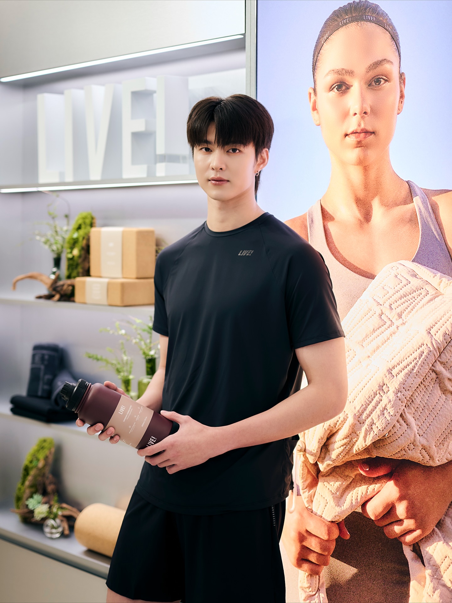 มีน - นิชคุณ ขจรบริรักษ์