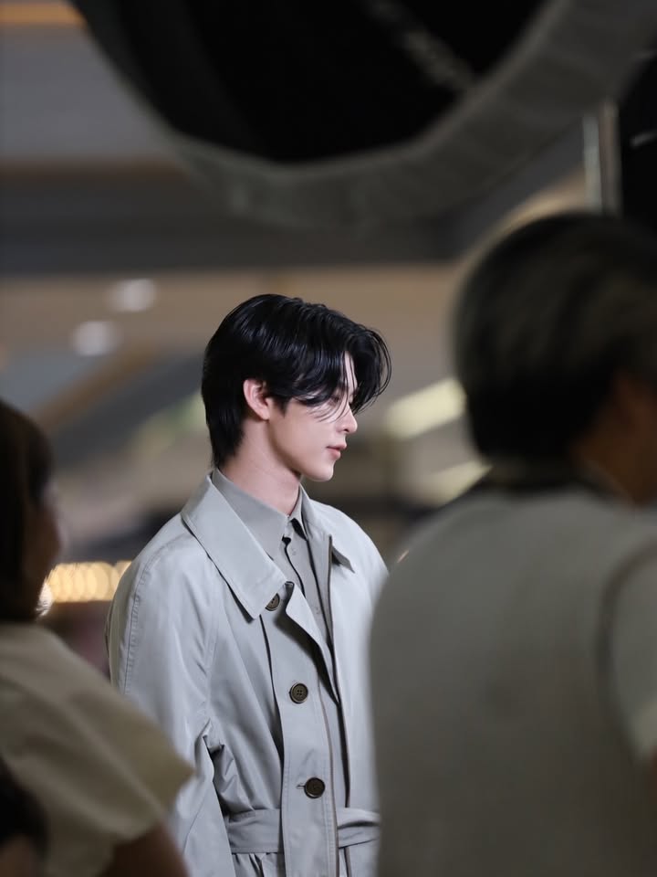 มีน - นิชคุณ ขจรบริรักษ์