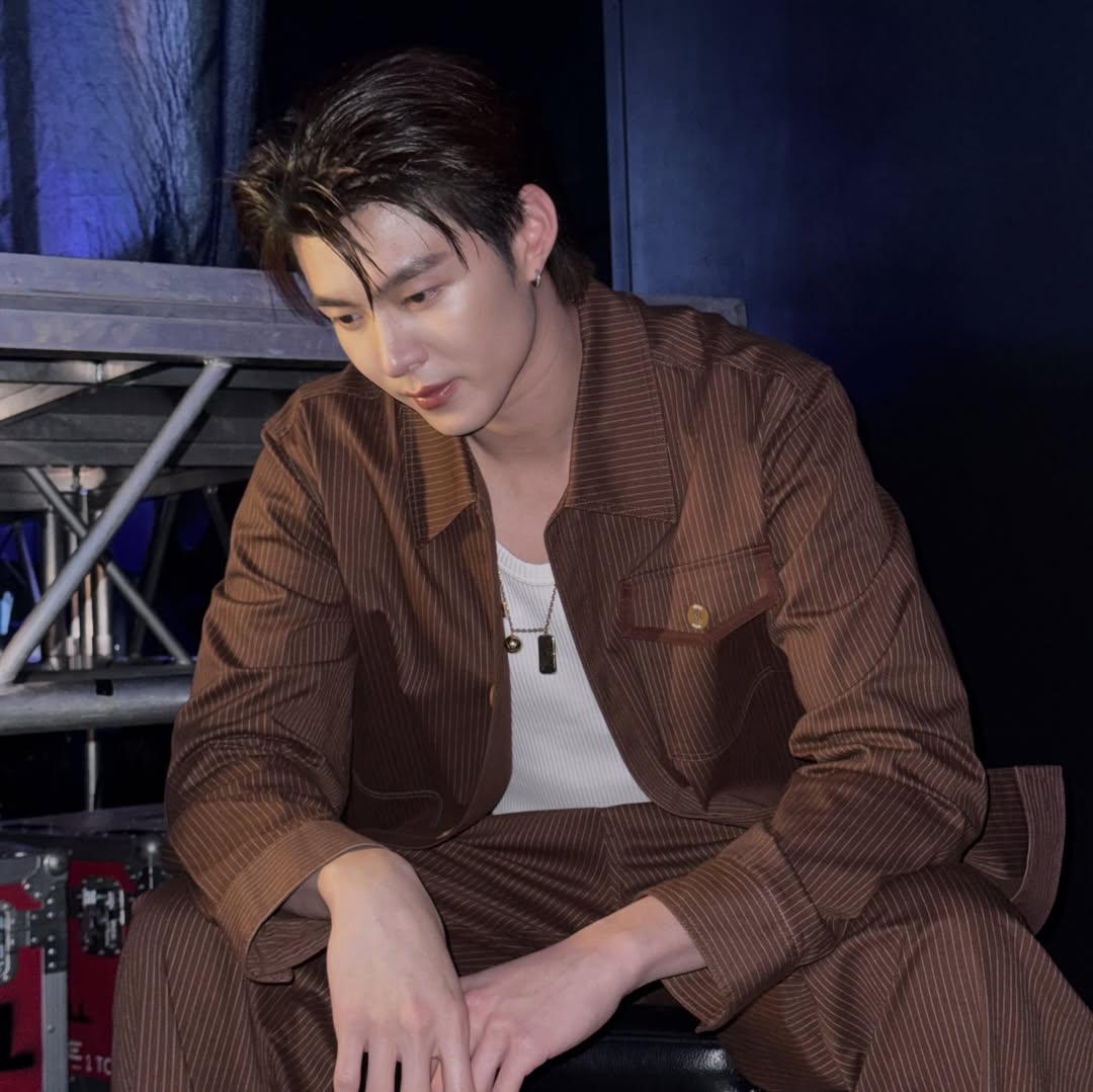 มีน - นิชคุณ ขจรบริรักษ์