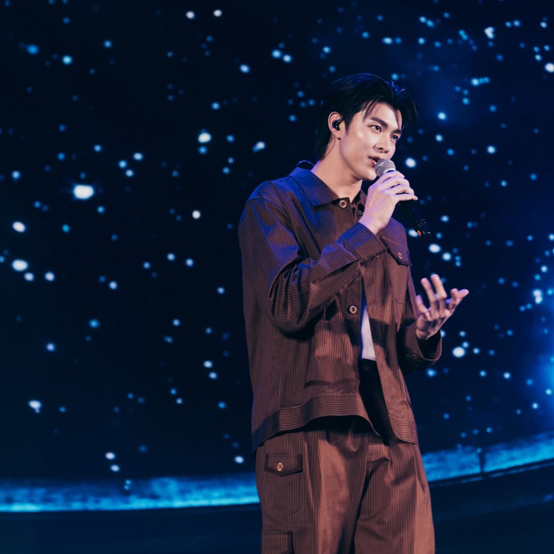 มีน - นิชคุณ ขจรบริรักษ์