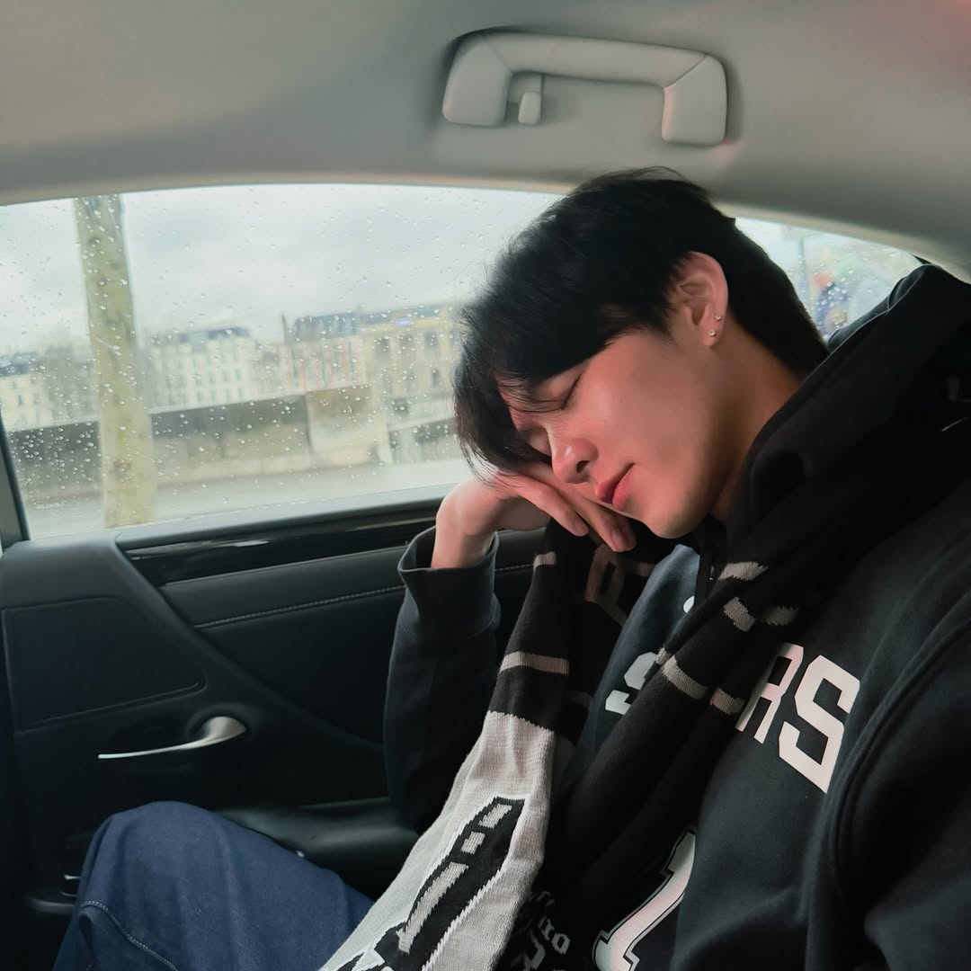 มีน - นิชคุณ ขจรบริรักษ์