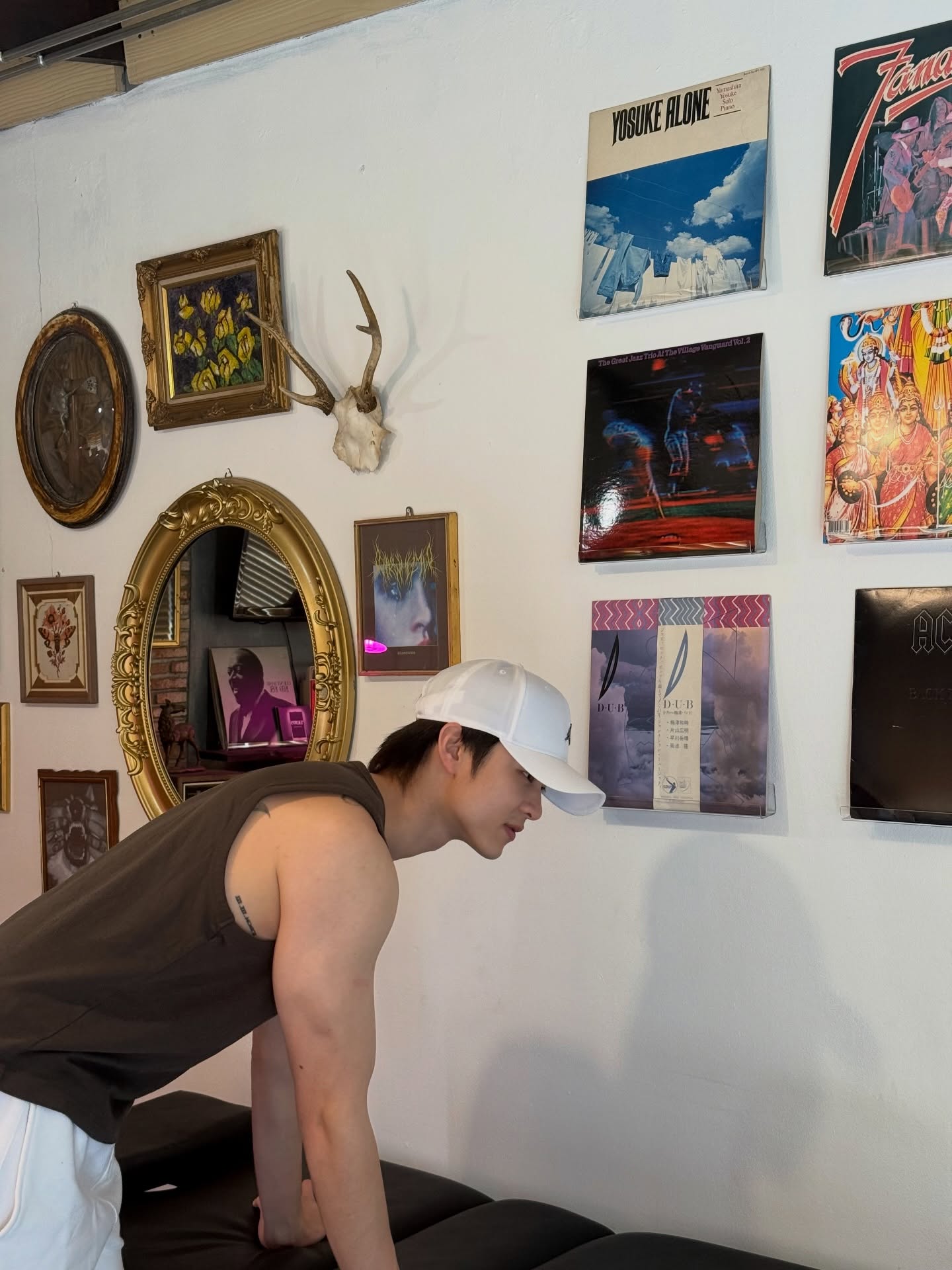 มีน - นิชคุณ ขจรบริรักษ์