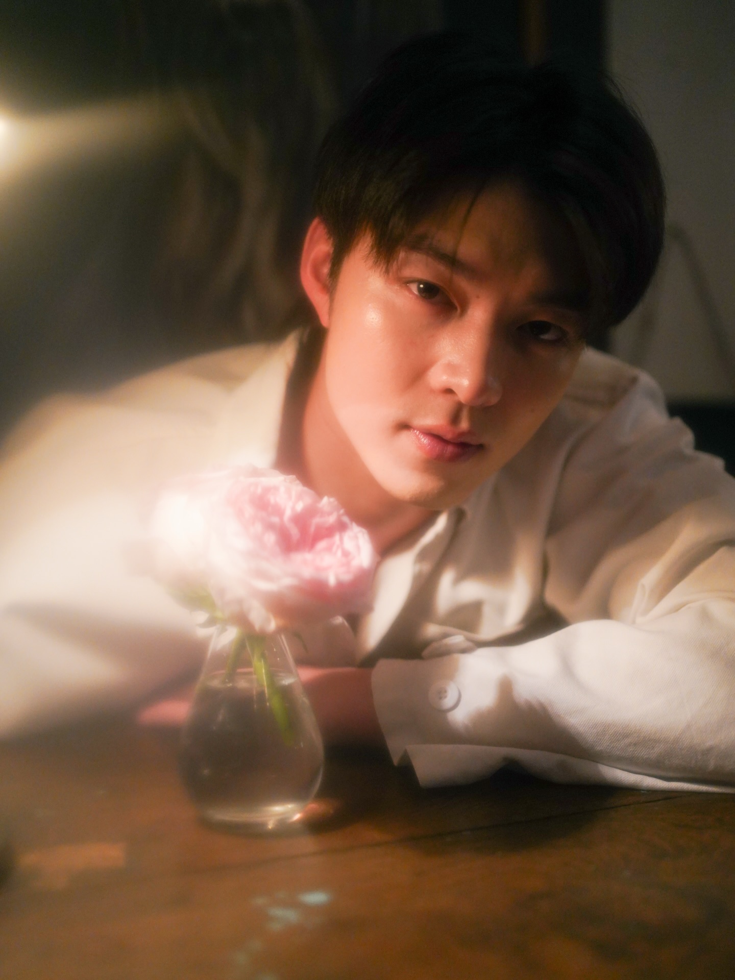 มีน - นิชคุณ ขจรบริรักษ์