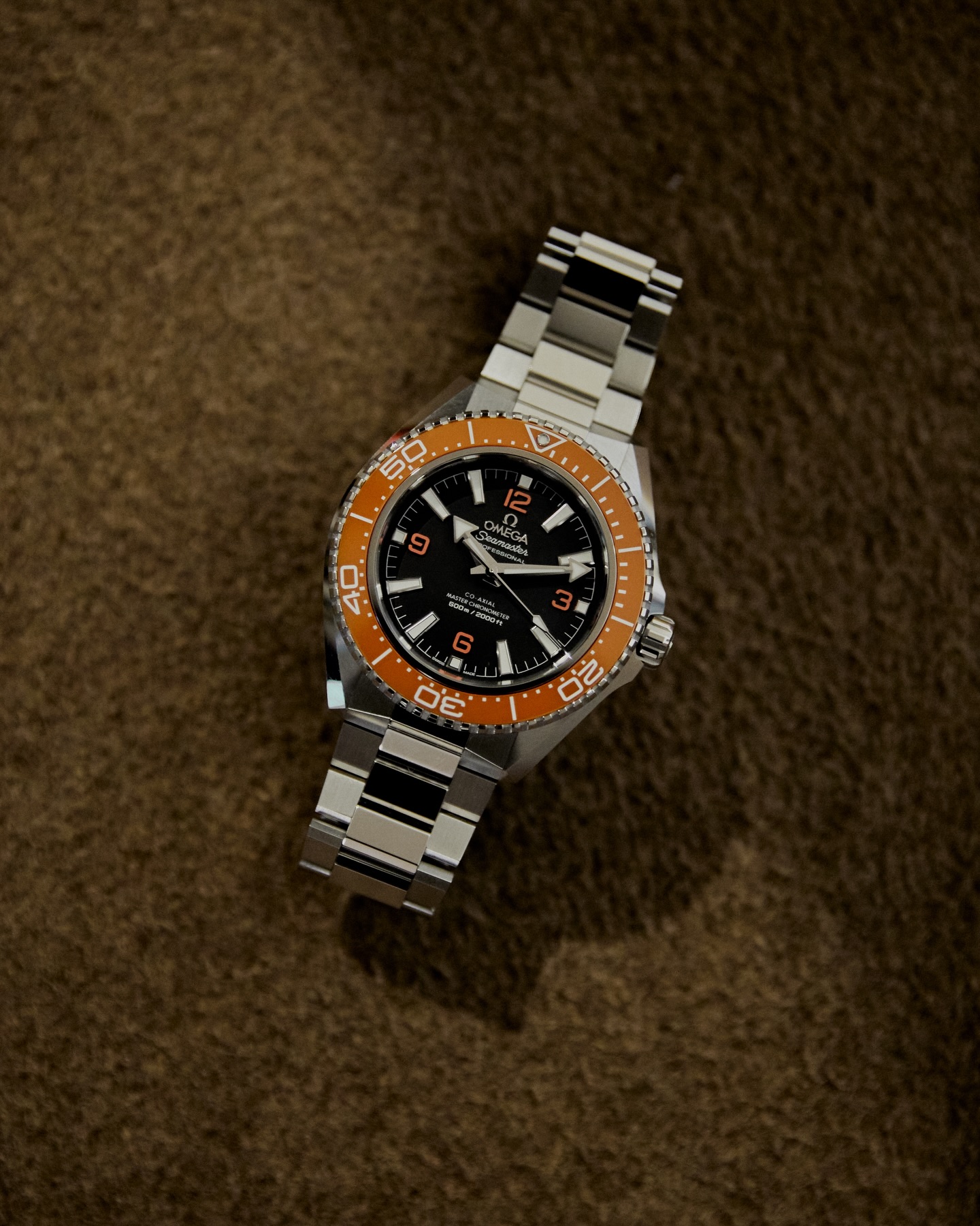 มีน - นิชคุณ ขจรบริรักษ์