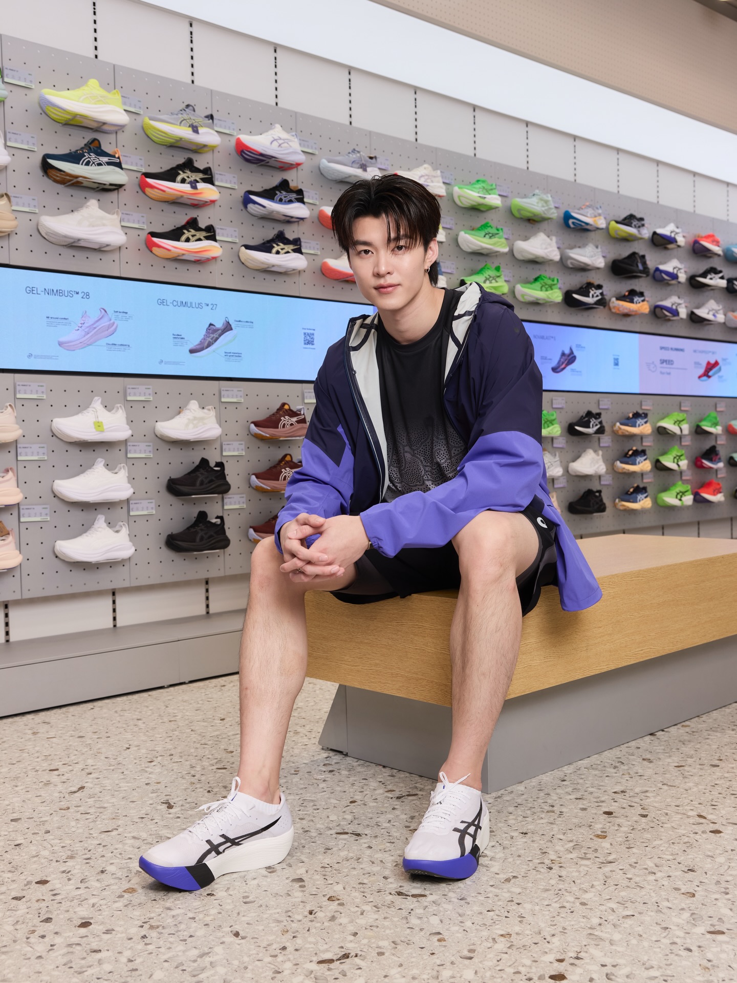 มีน - นิชคุณ ขจรบริรักษ์