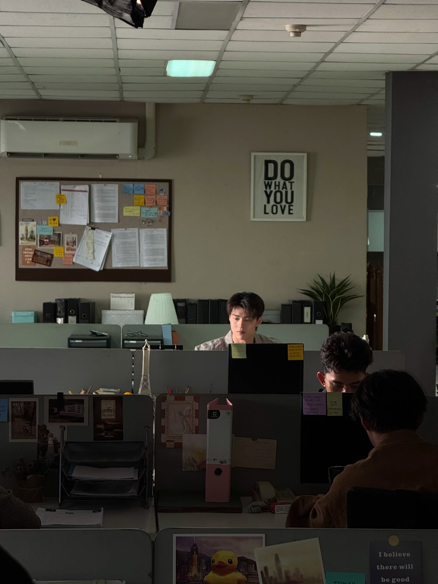 มีน - นิชคุณ ขจรบริรักษ์