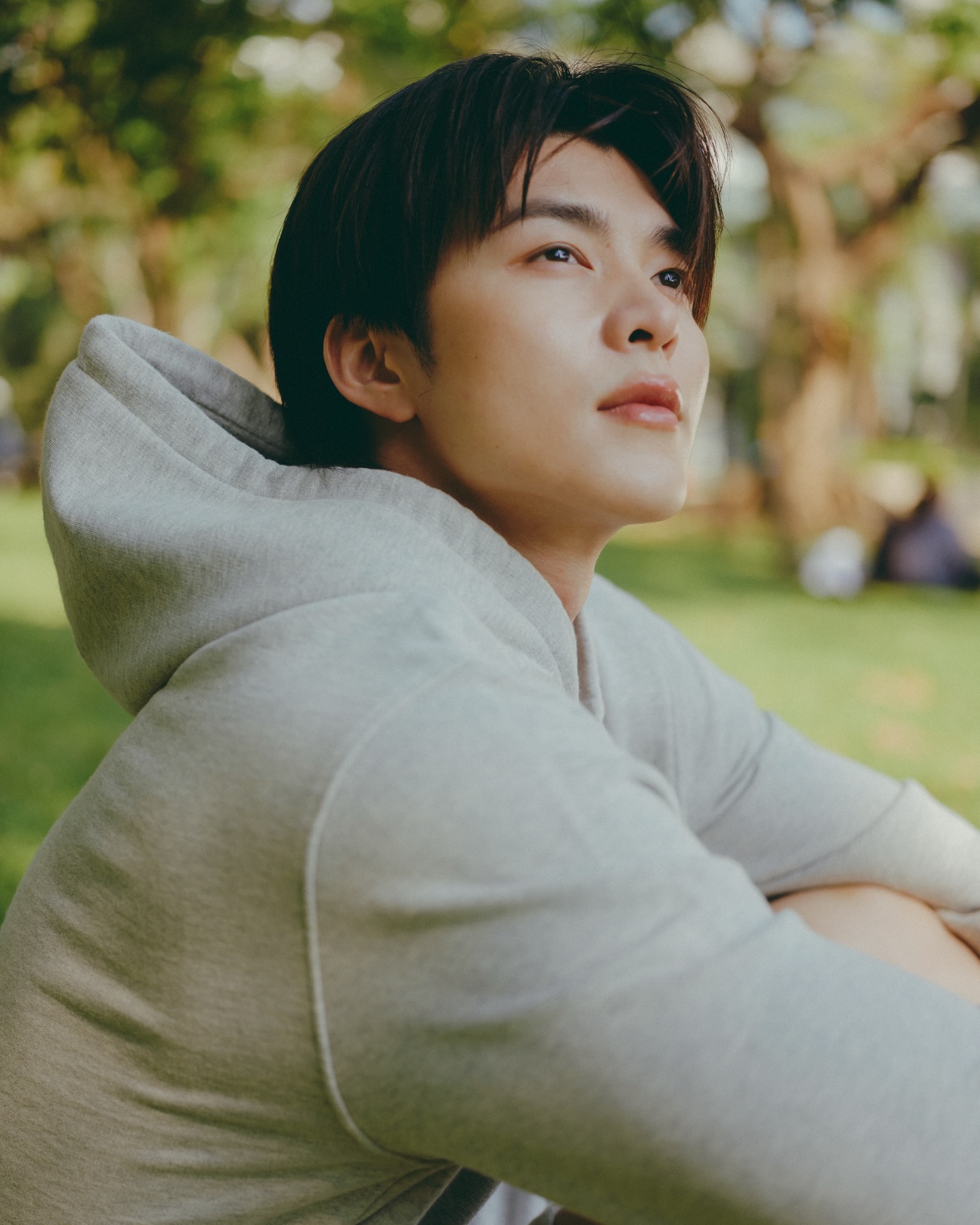 มีน - นิชคุณ ขจรบริรักษ์