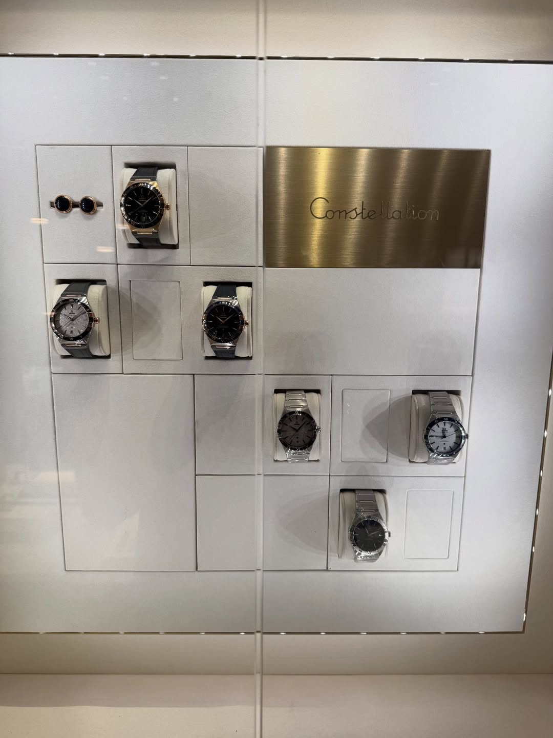 มีน - นิชคุณ ขจรบริรักษ์