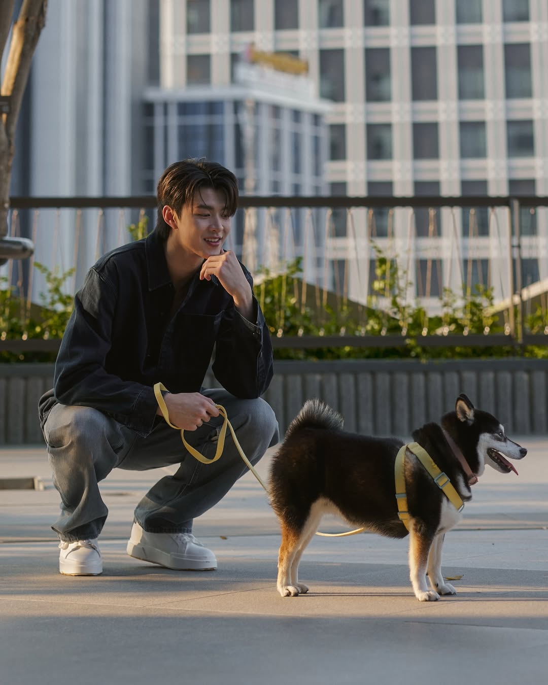 มีน - นิชคุณ ขจรบริรักษ์