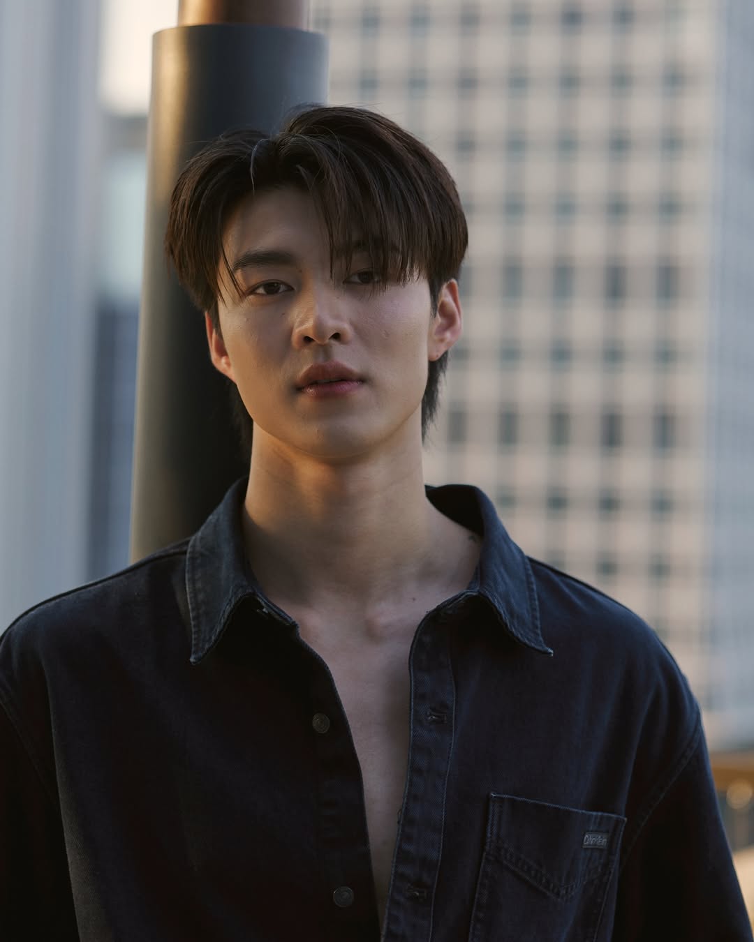 มีน - นิชคุณ ขจรบริรักษ์