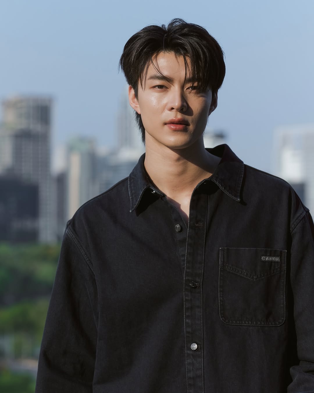 มีน - นิชคุณ ขจรบริรักษ์