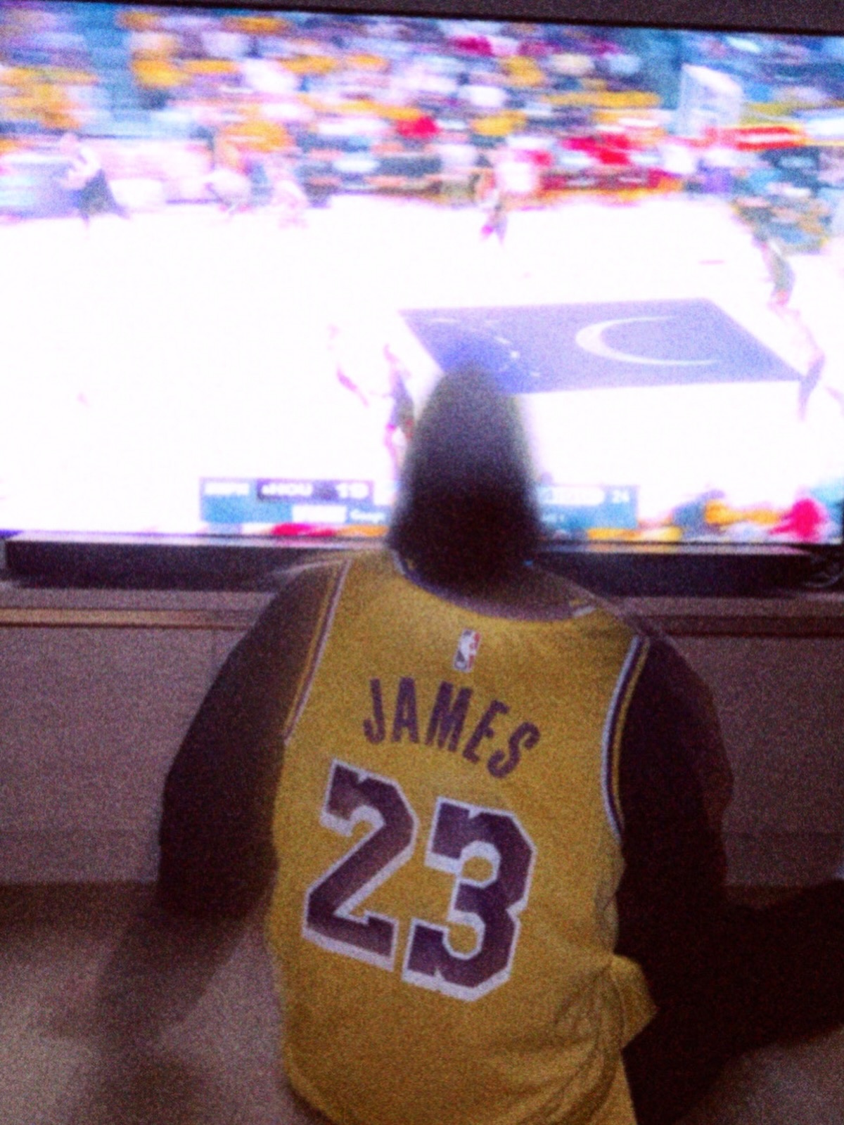 มีน - นิชคุณ ขจรบริรักษ์