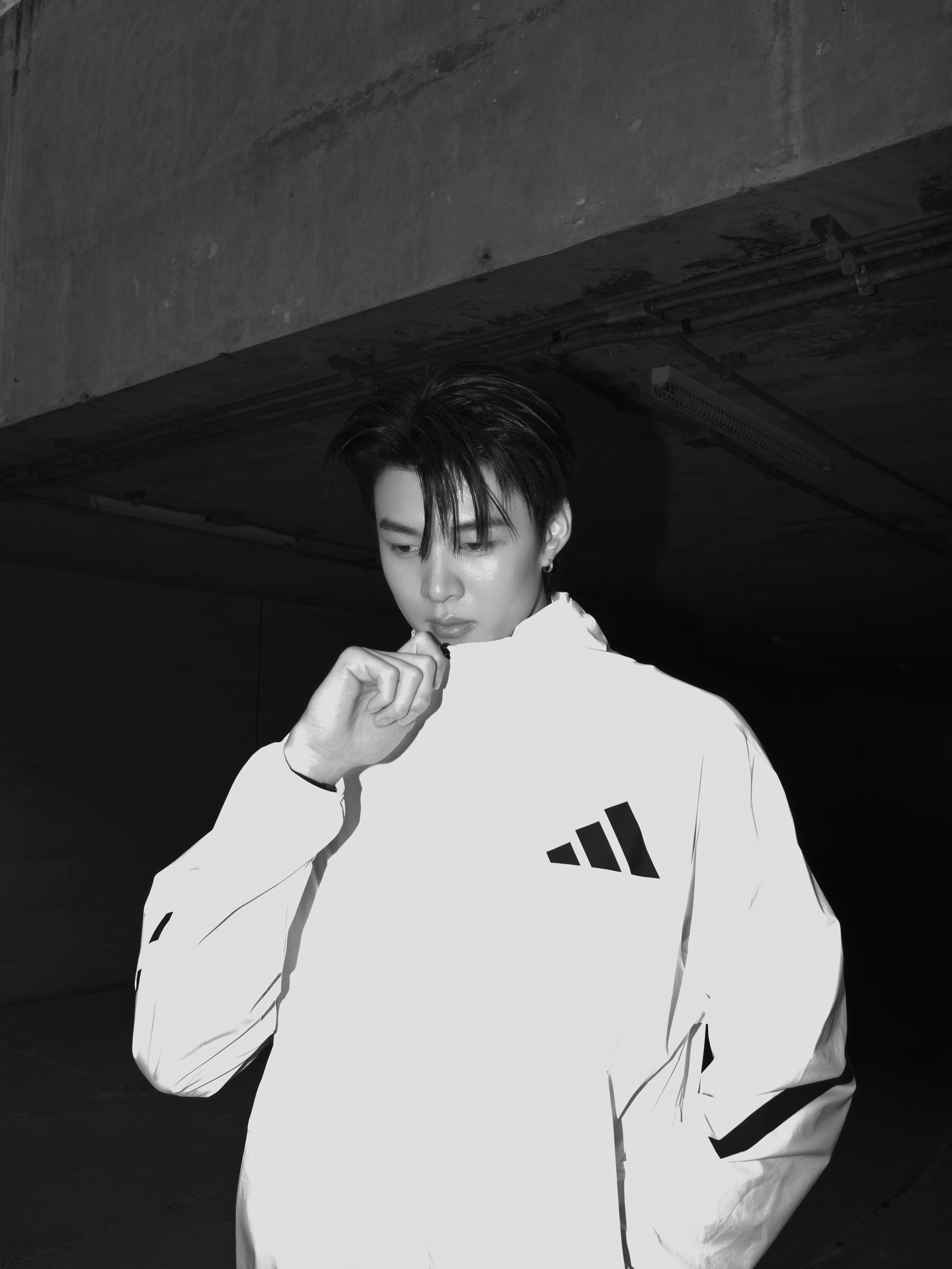 มีน - นิชคุณ ขจรบริรักษ์