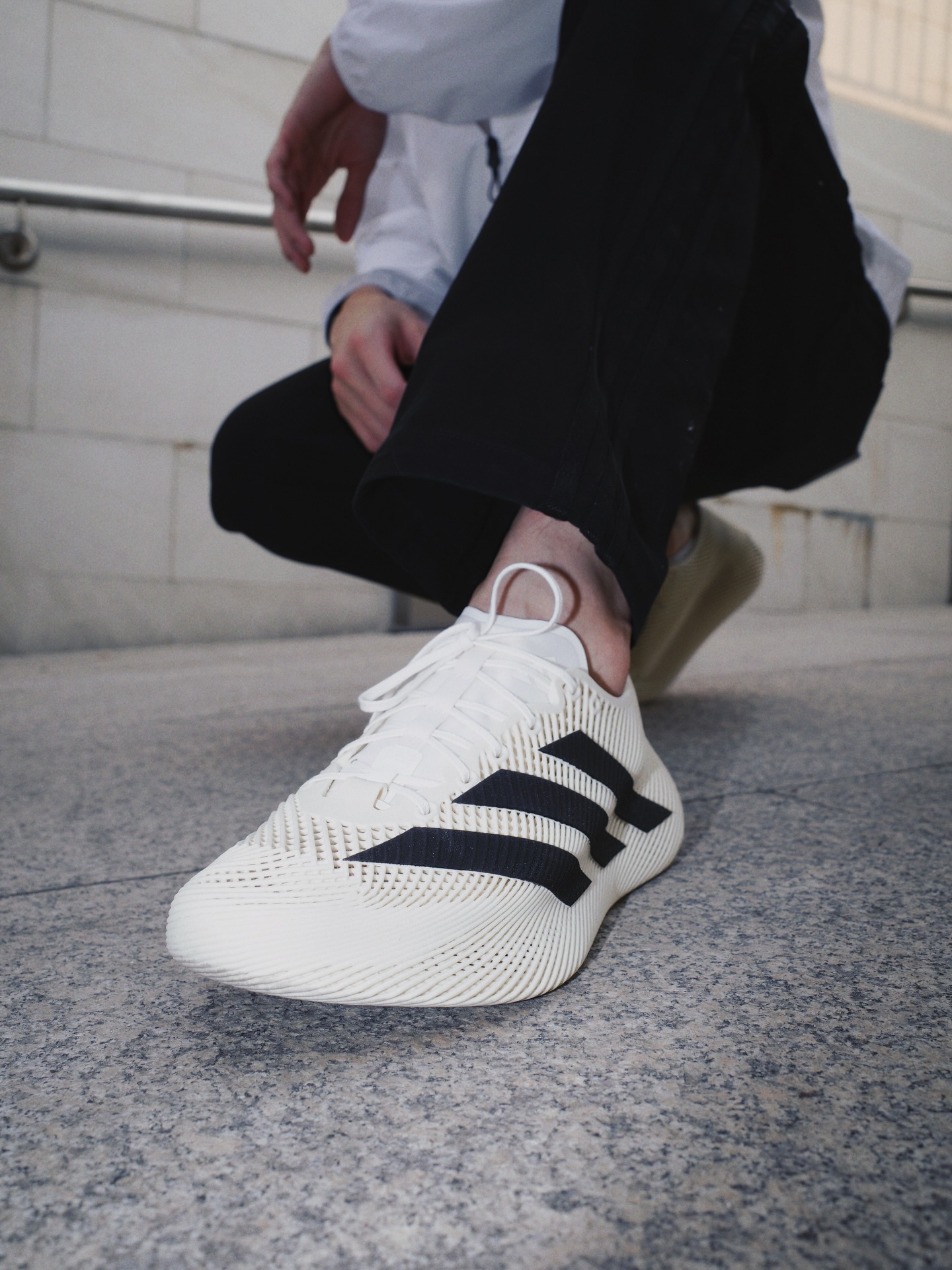 มีน - นิชคุณ ขจรบริรักษ์