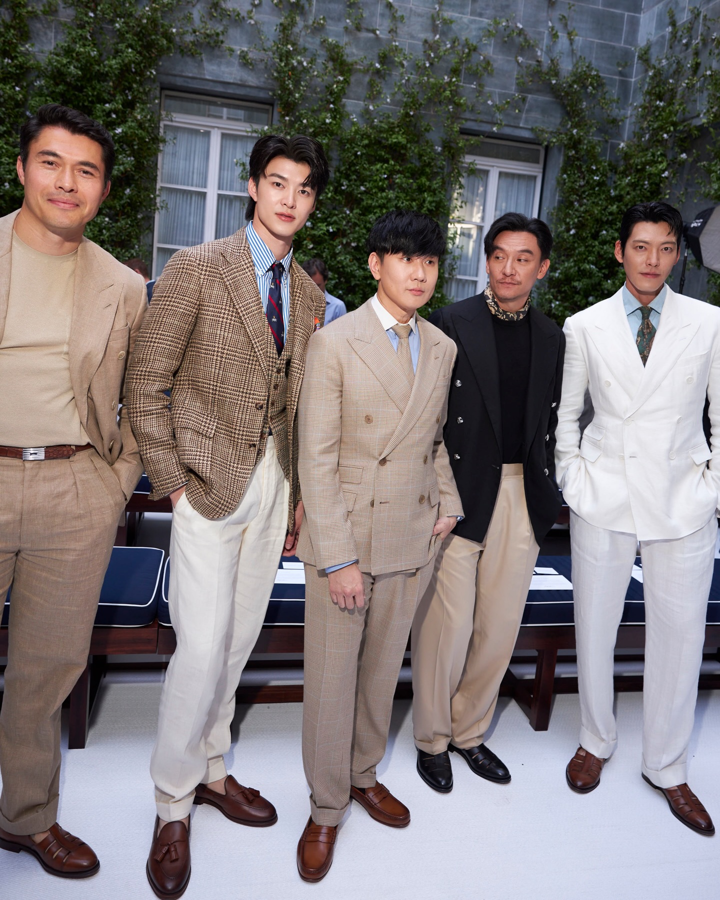 มีน - นิชคุณ ขจรบริรักษ์