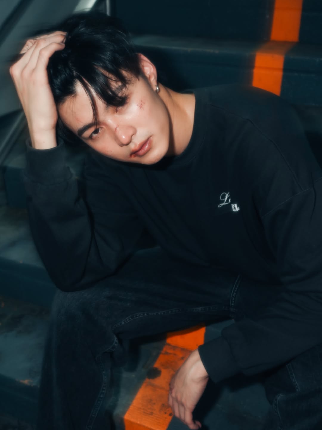 มีน - นิชคุณ ขจรบริรักษ์