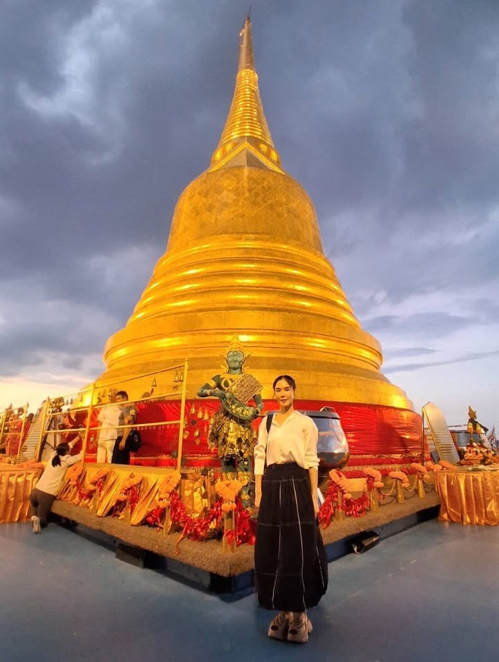 พีค - ภัทรศยา เครือสุวรรณศิริ