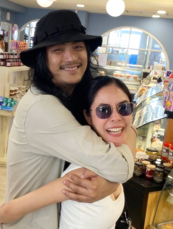 พีค - ภัทรศยา เครือสุวรรณศิริ