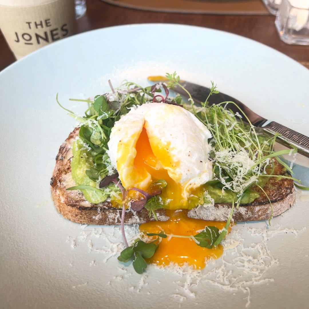 พีค - ภัทรศยา เครือสุวรรณศิริ