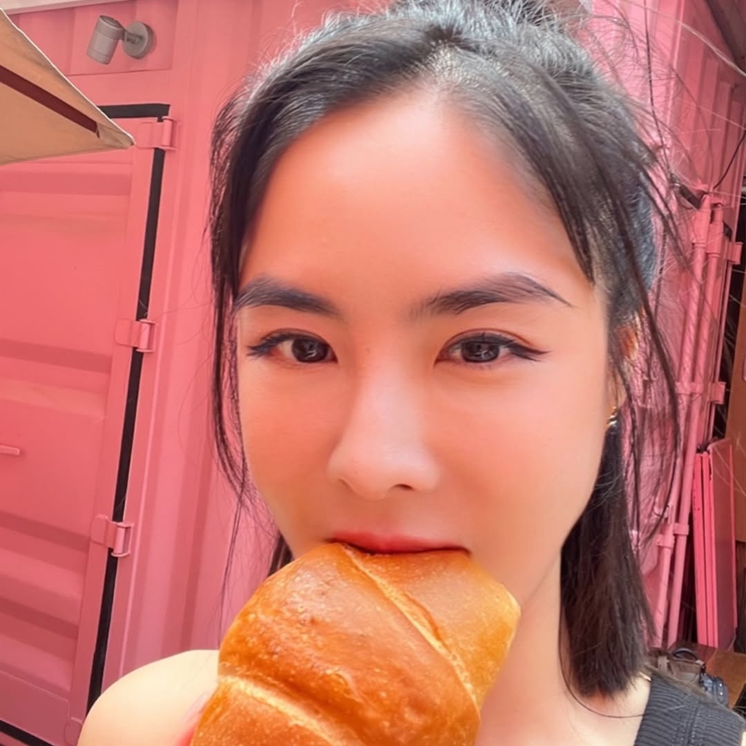 พีค - ภัทรศยา เครือสุวรรณศิริ