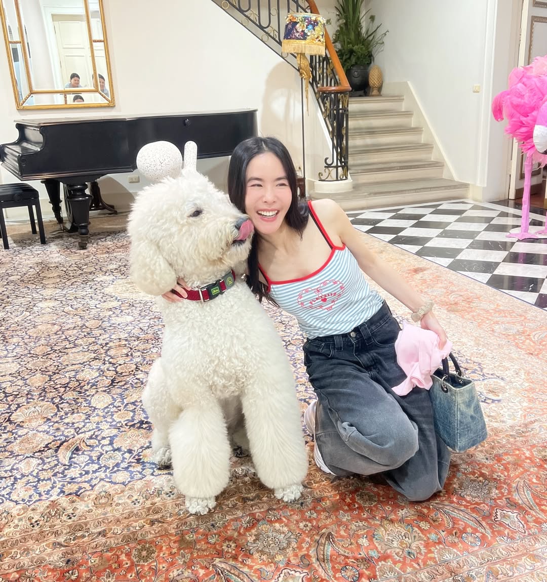 พีค - ภัทรศยา เครือสุวรรณศิริ