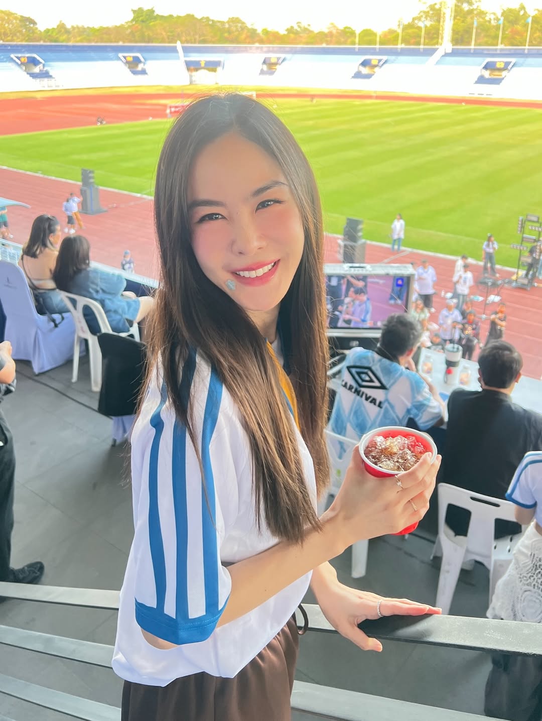 พีค - ภัทรศยา เครือสุวรรณศิริ