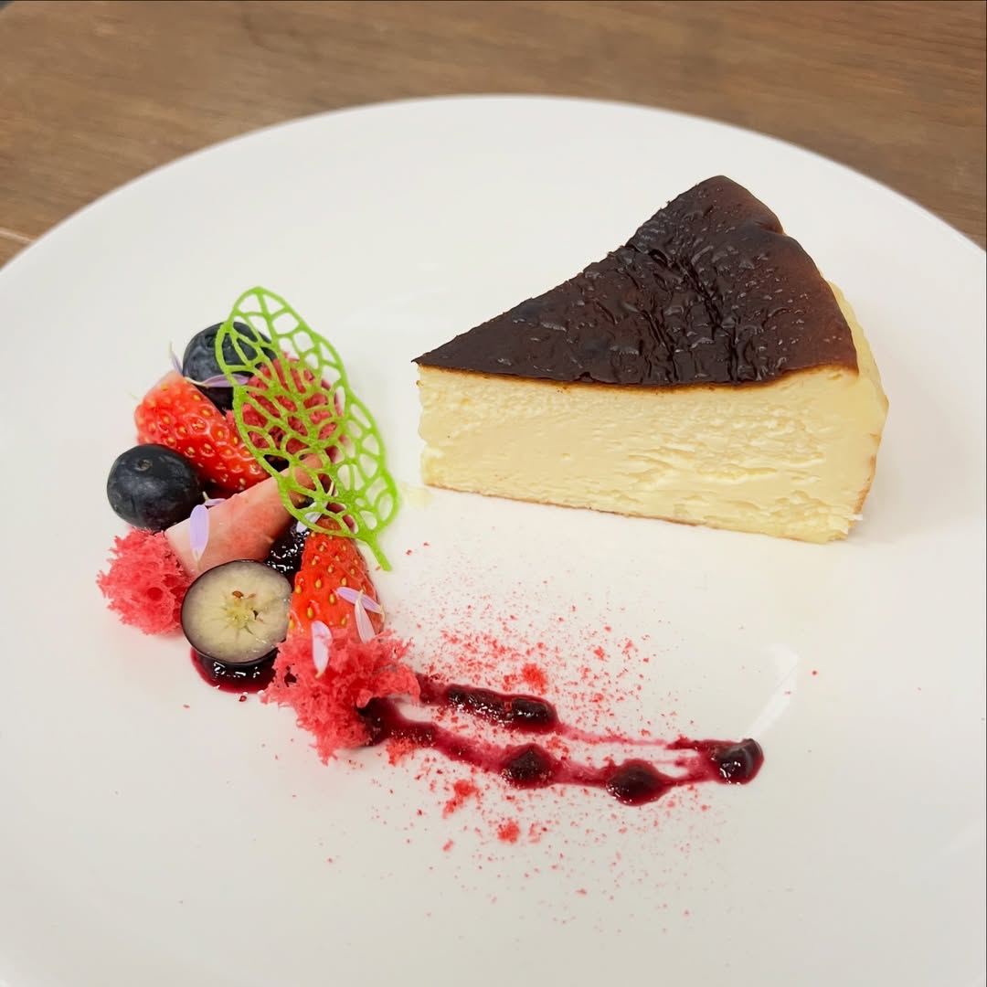 พีค - ภัทรศยา เครือสุวรรณศิริ