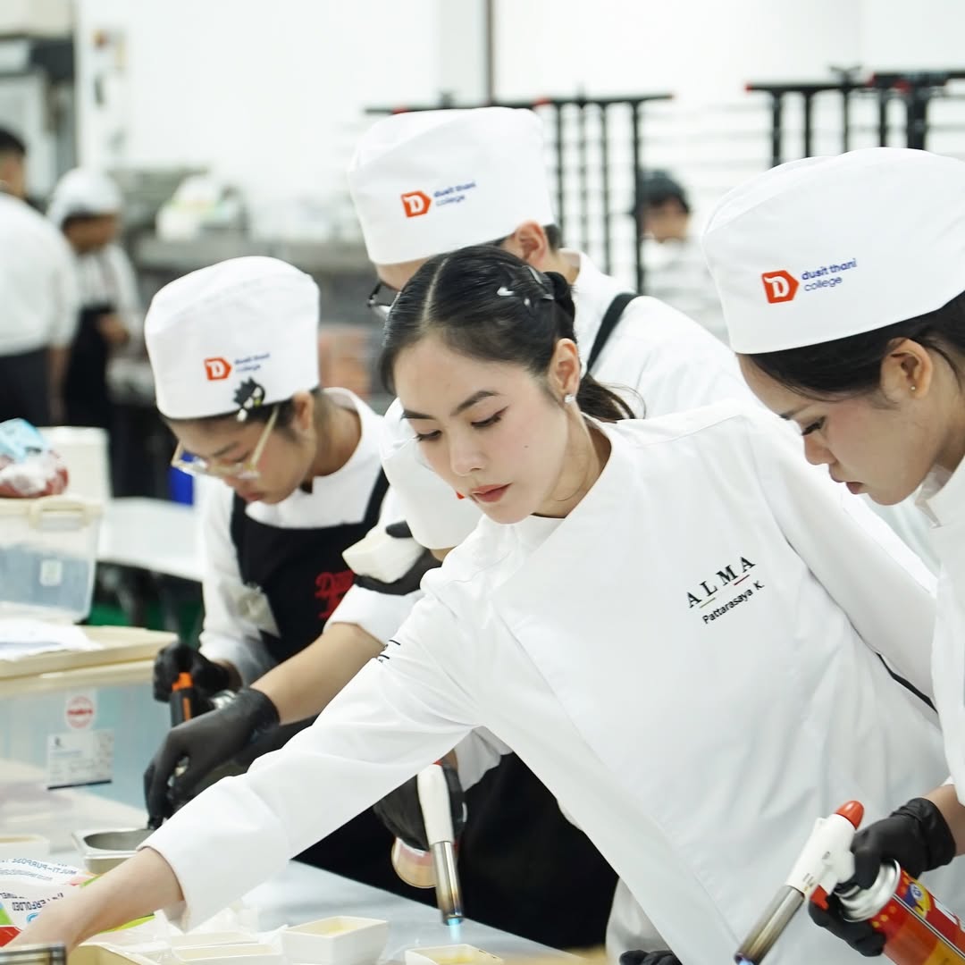 พีค - ภัทรศยา เครือสุวรรณศิริ