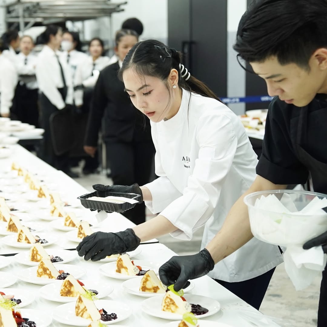 พีค - ภัทรศยา เครือสุวรรณศิริ