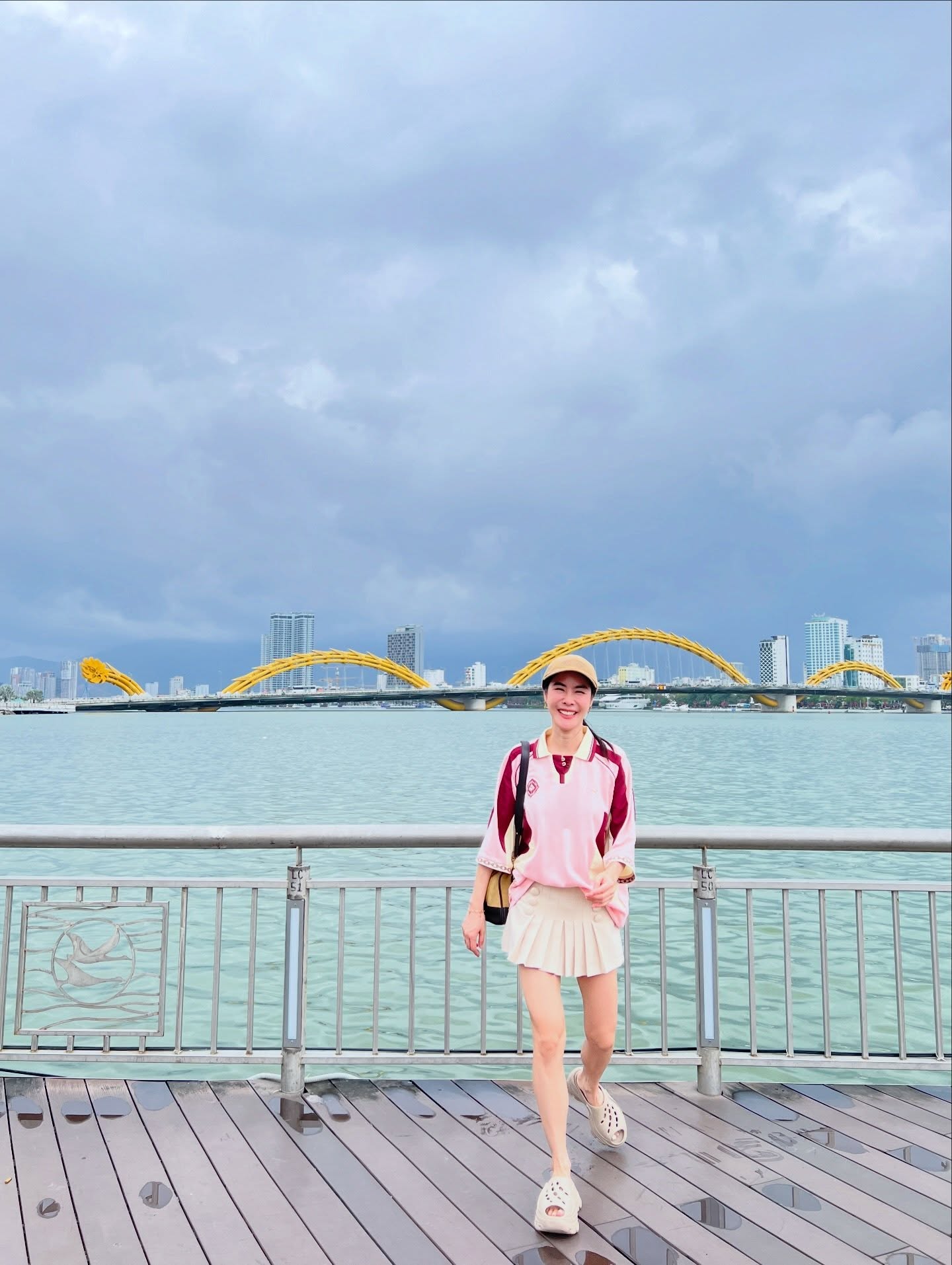 พีค - ภัทรศยา เครือสุวรรณศิริ