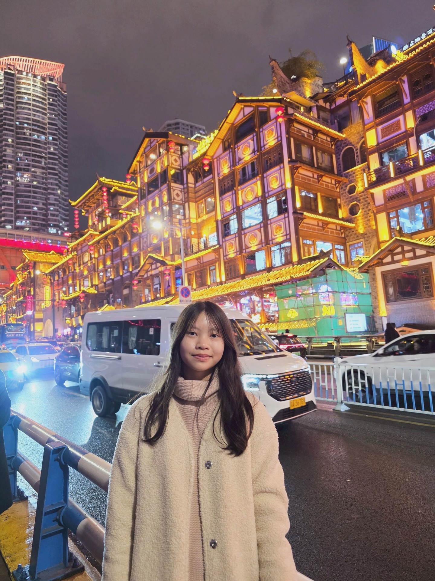 พีค - ภัทรศยา เครือสุวรรณศิริ