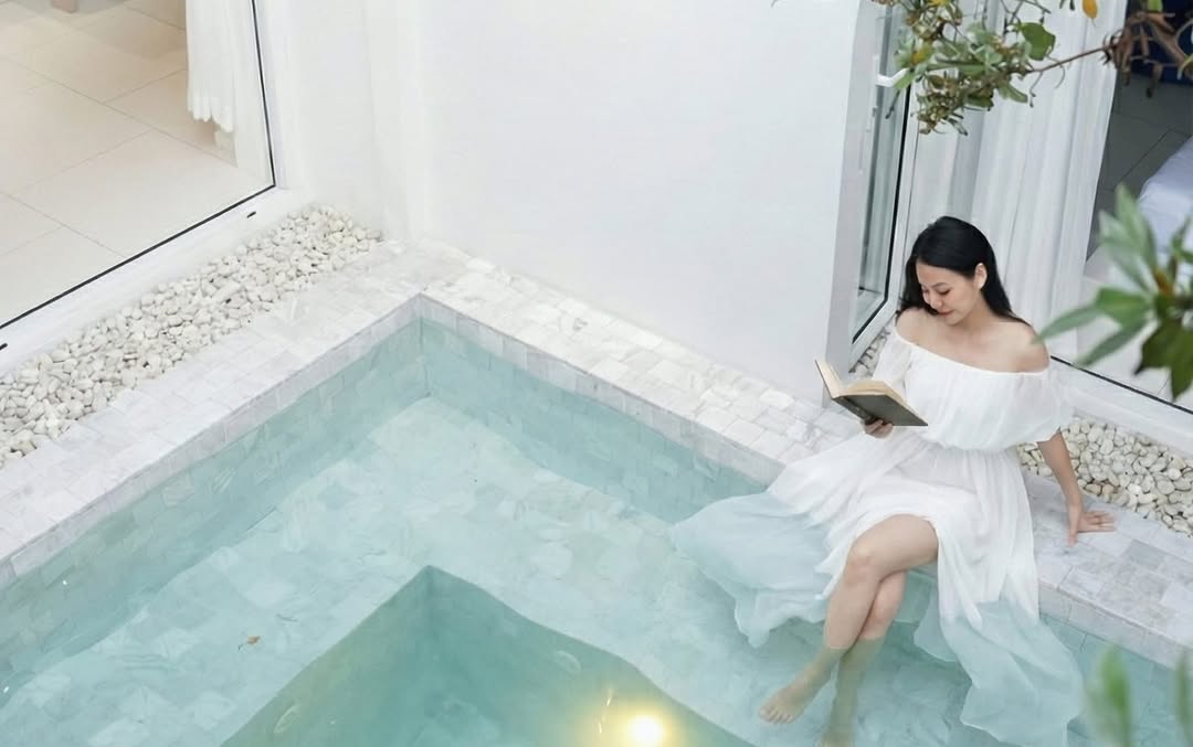 โบวี่ - อัฐมา ชีวนิชพันธ์