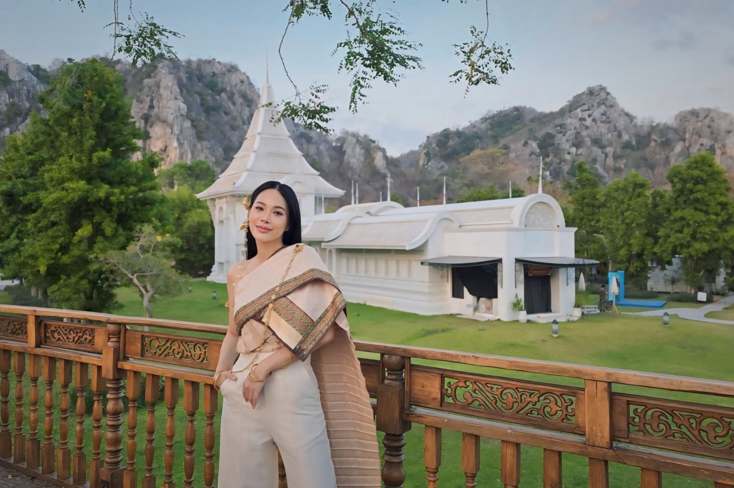 โบวี่ - อัฐมา ชีวนิชพันธ์