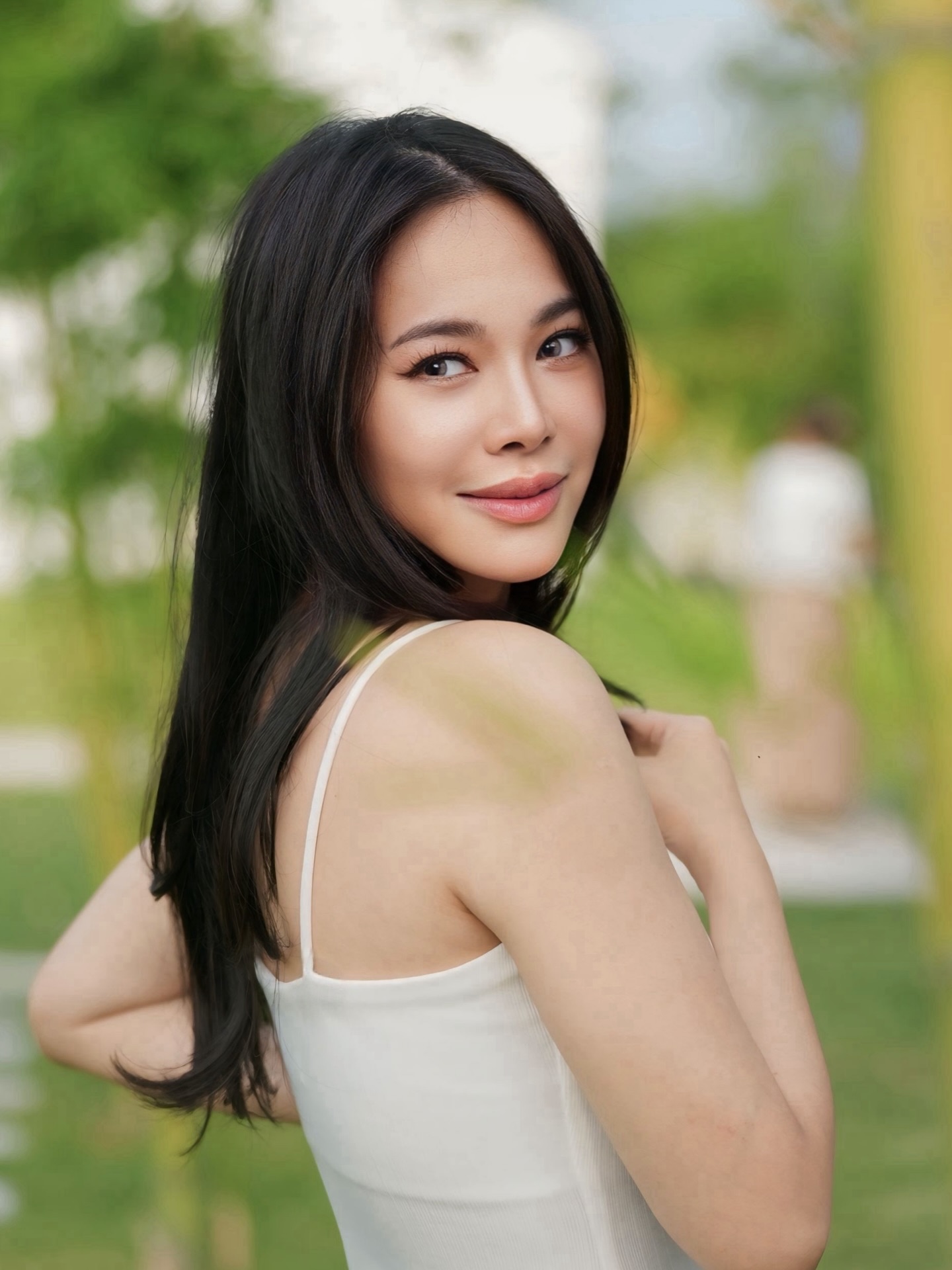 โบวี่ - อัฐมา ชีวนิชพันธ์