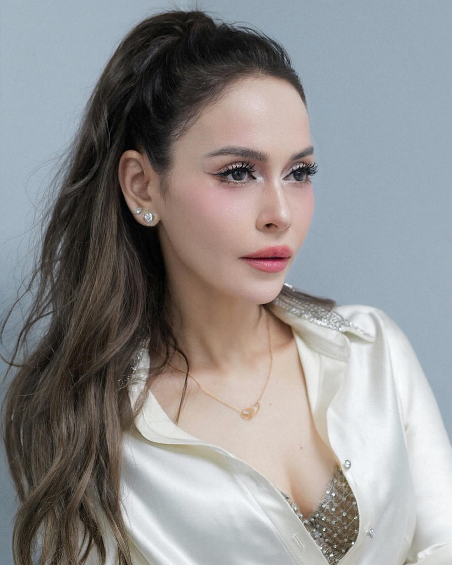 นัท - มีเรีย เบนเนเดดตี้