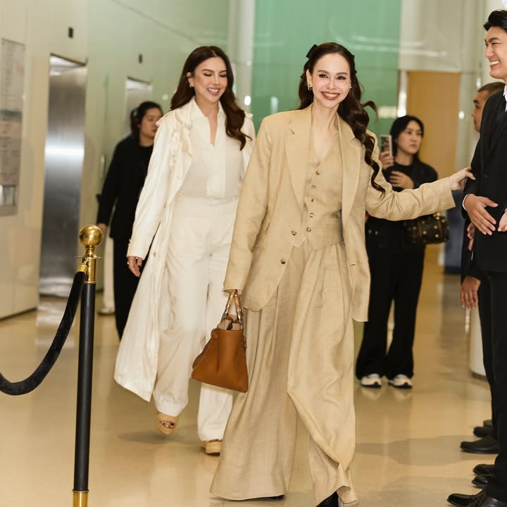 นัท - มีเรีย เบนเนเดดตี้