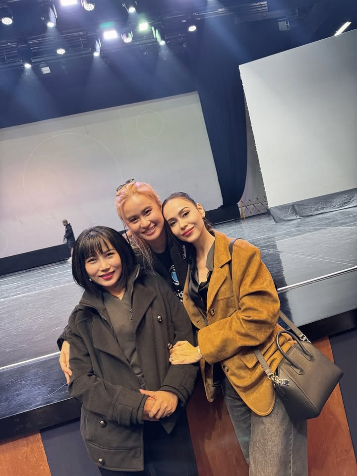 นัท - มีเรีย เบนเนเดดตี้