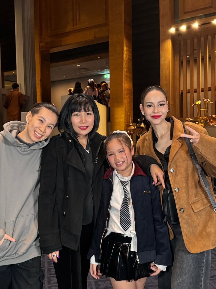 นัท - มีเรีย เบนเนเดดตี้