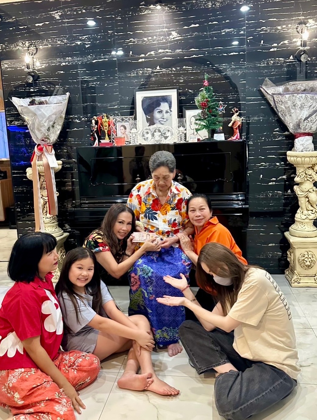 นัท - มีเรีย เบนเนเดดตี้