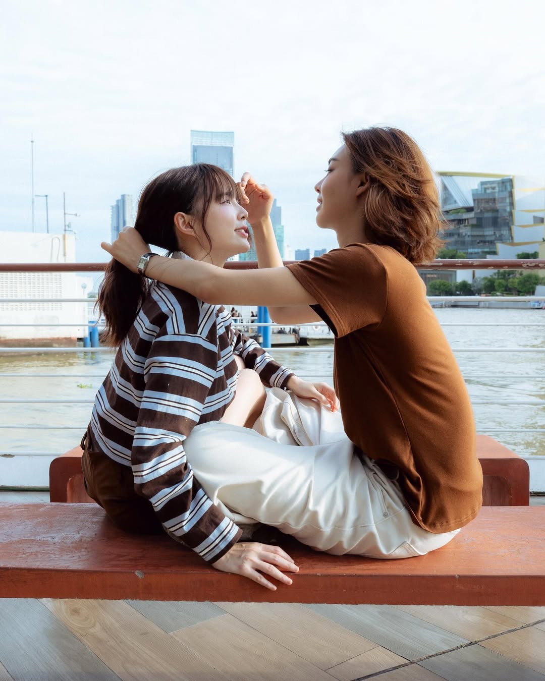 ออม - ปุณยวีร์ จึงเจริญ