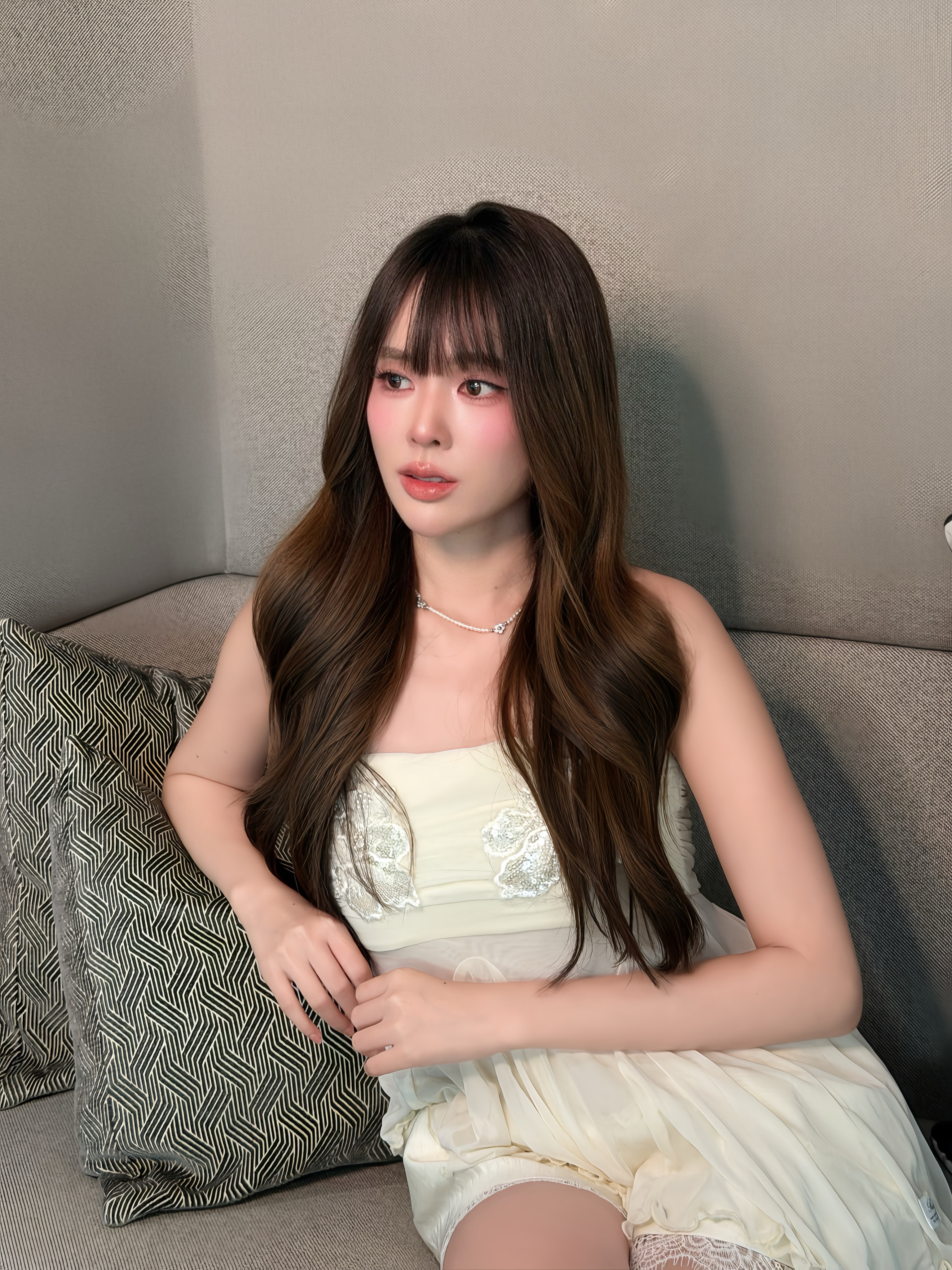 ออม - ปุณยวีร์ จึงเจริญ