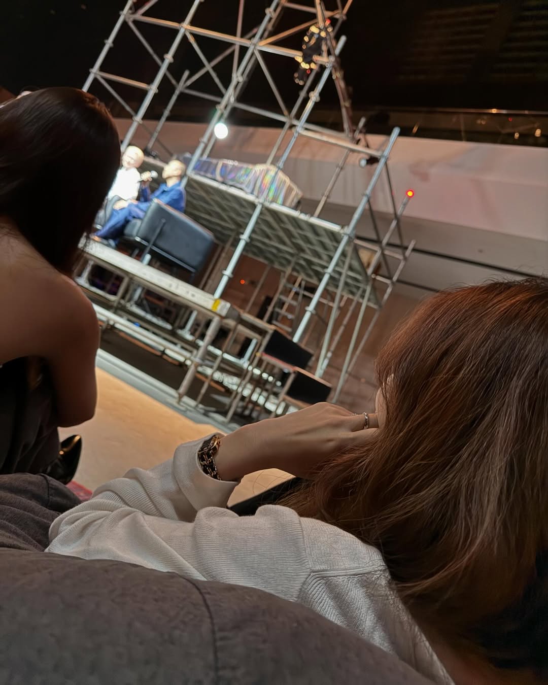 มิว - นิษฐา จิรยั่งยืน