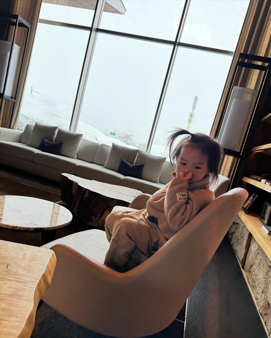 มิว - นิษฐา จิรยั่งยืน