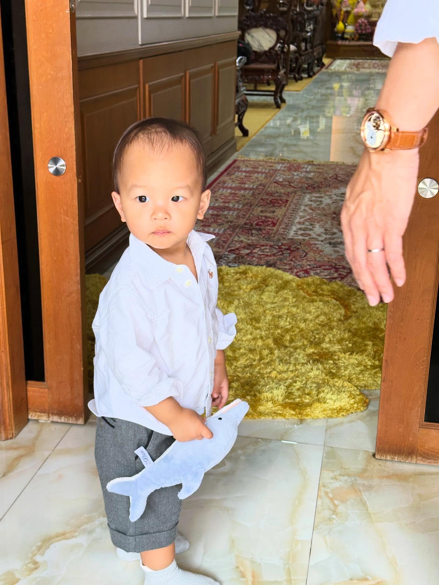 มิว - นิษฐา จิรยั่งยืน