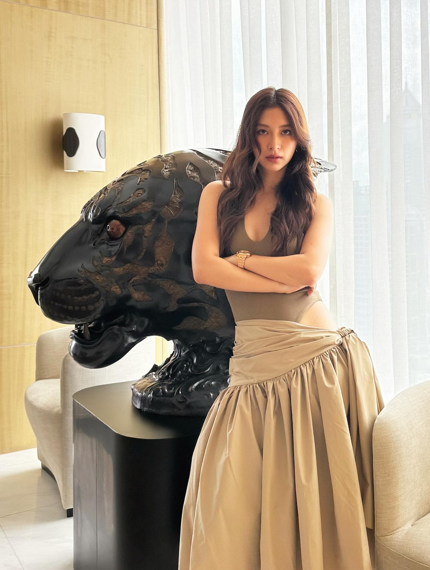 มิว - นิษฐา จิรยั่งยืน