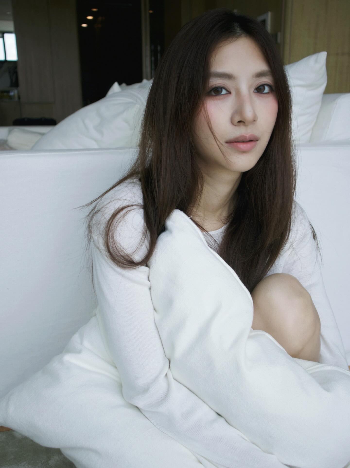 มิว - นิษฐา จิรยั่งยืน
