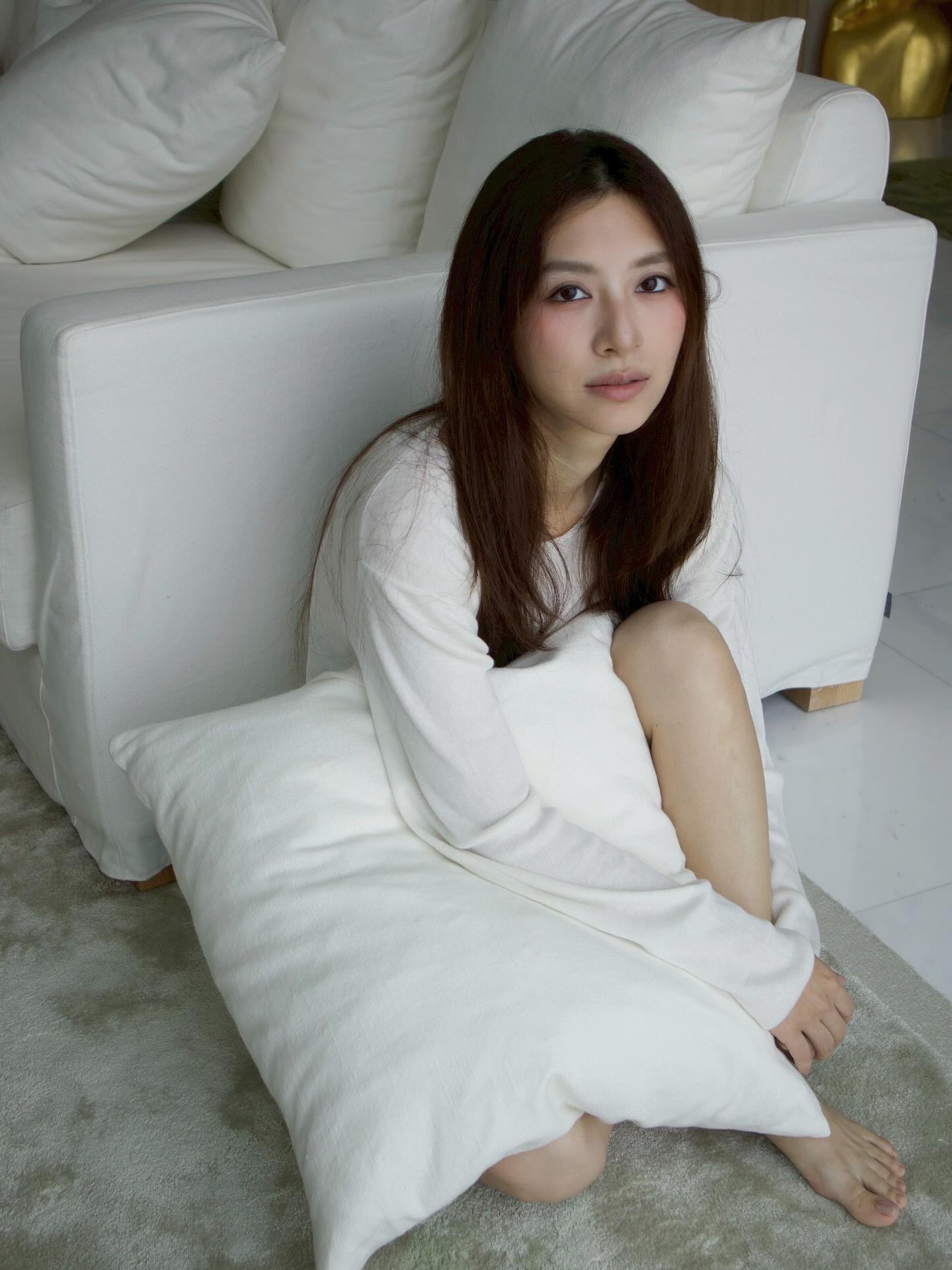มิว - นิษฐา จิรยั่งยืน