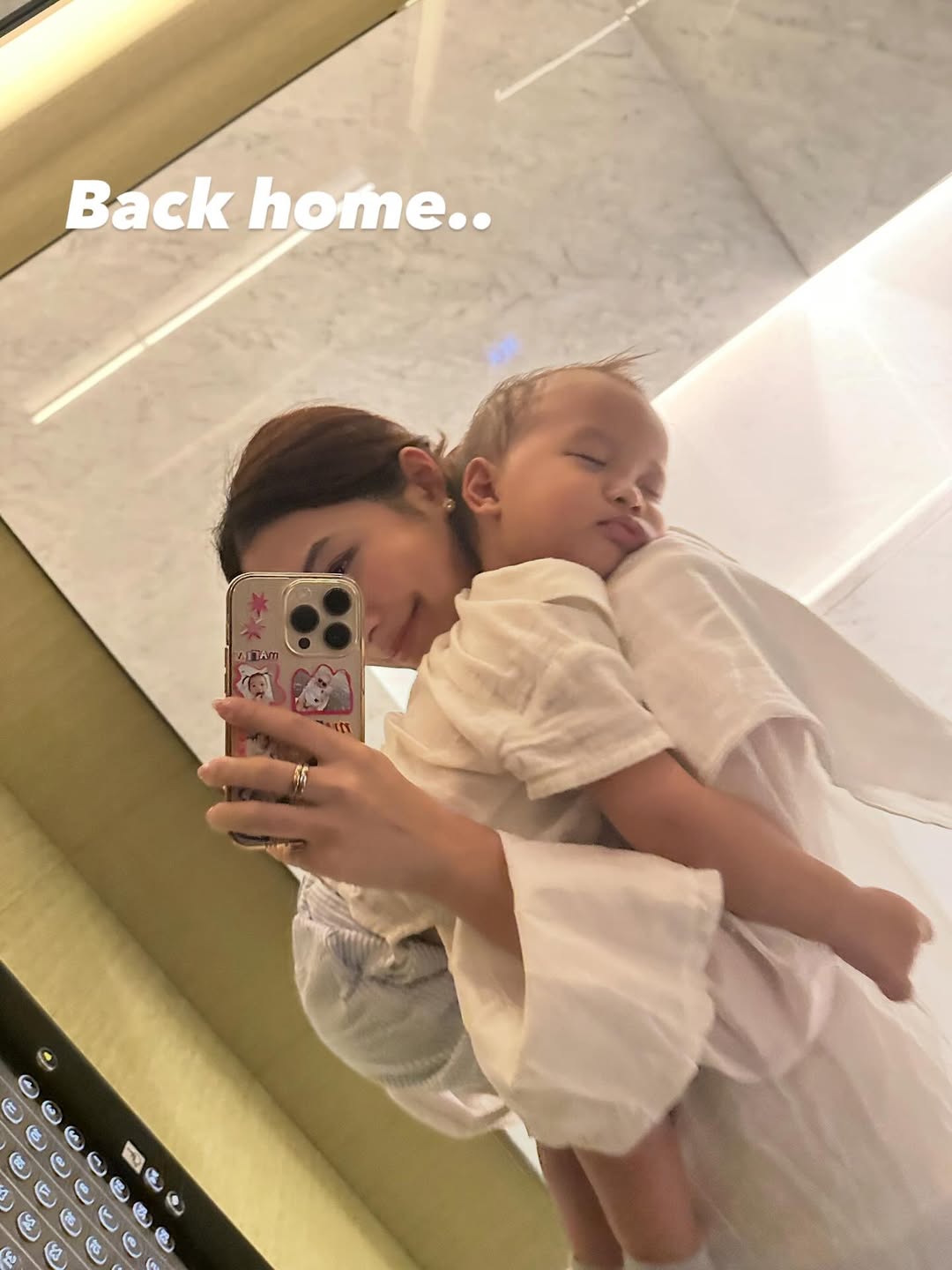 มิว - นิษฐา จิรยั่งยืน