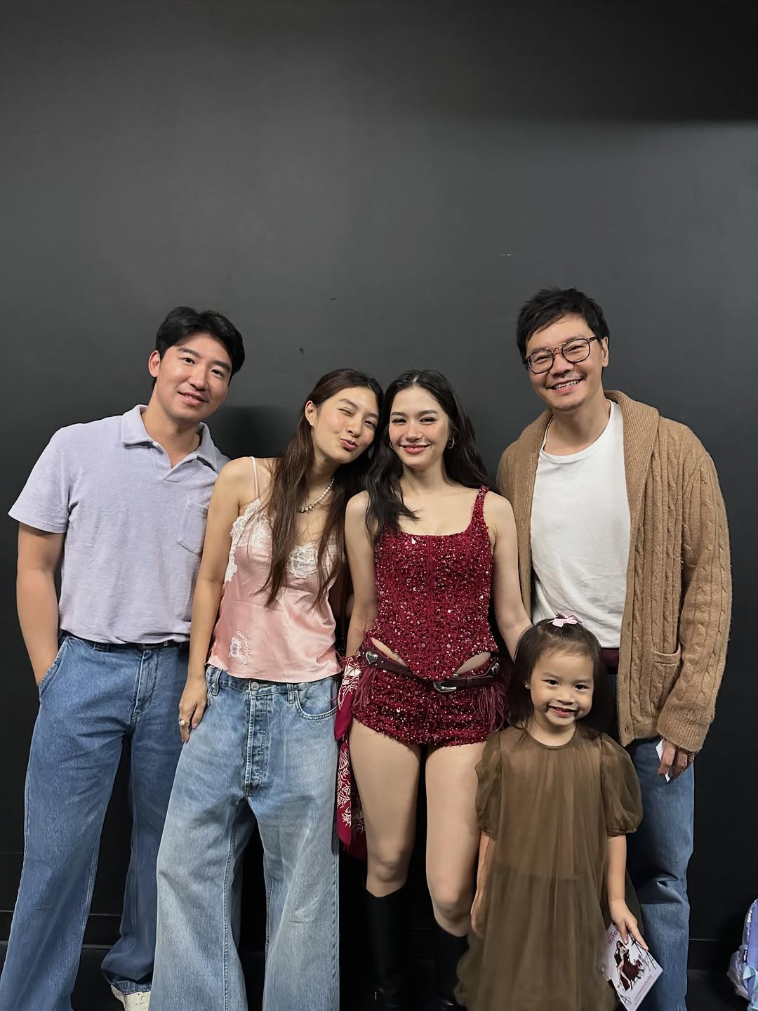 มิว - นิษฐา จิรยั่งยืน